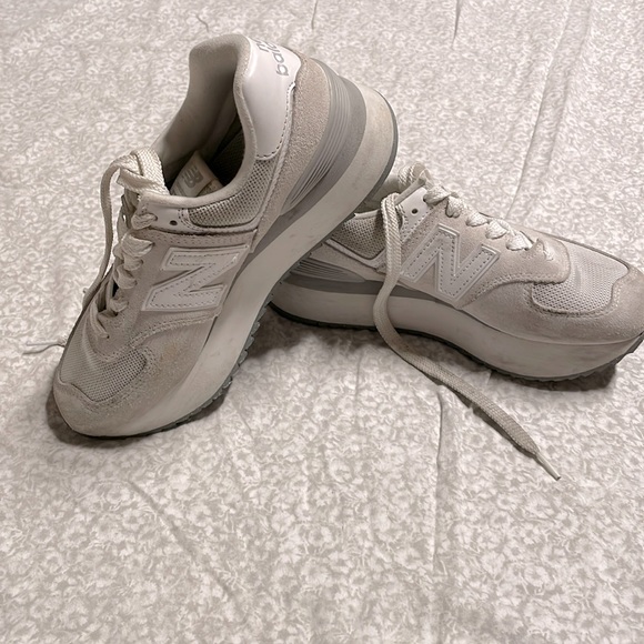 New Balance Shoes - New balance platform sneakers.